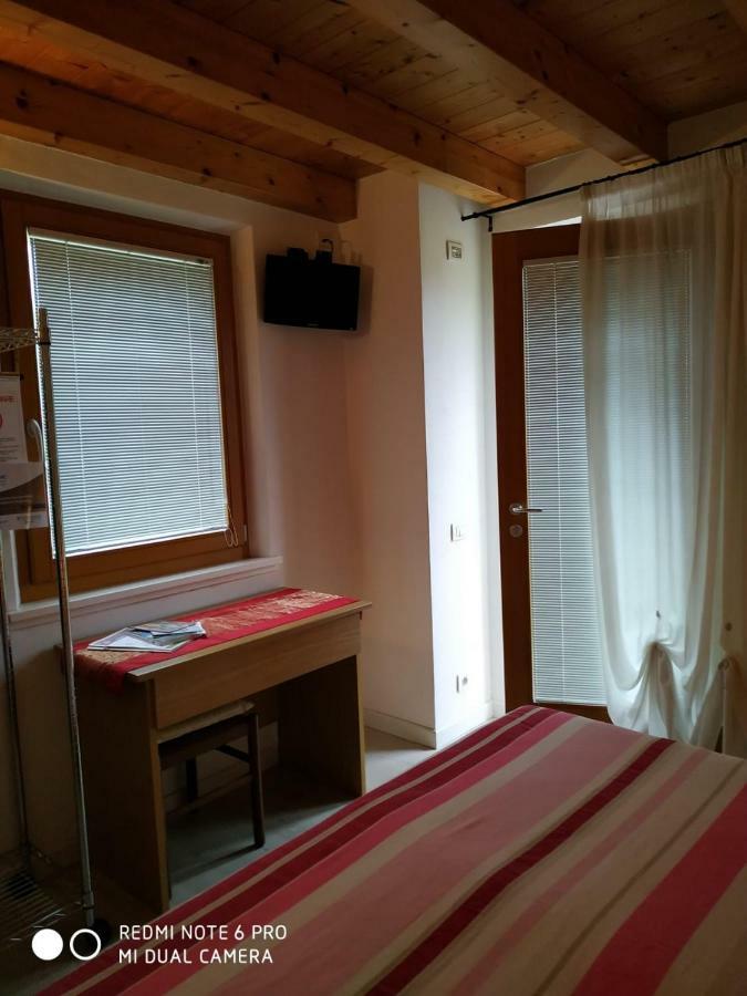 Agriturismo Il Girasole Feltre Extérieur photo
